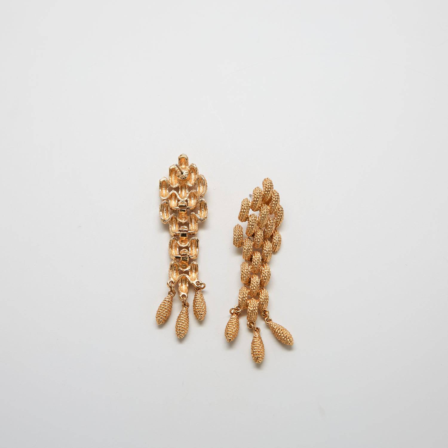 Vintage Monet Chainmail Drop Earrings - Admiral Row
