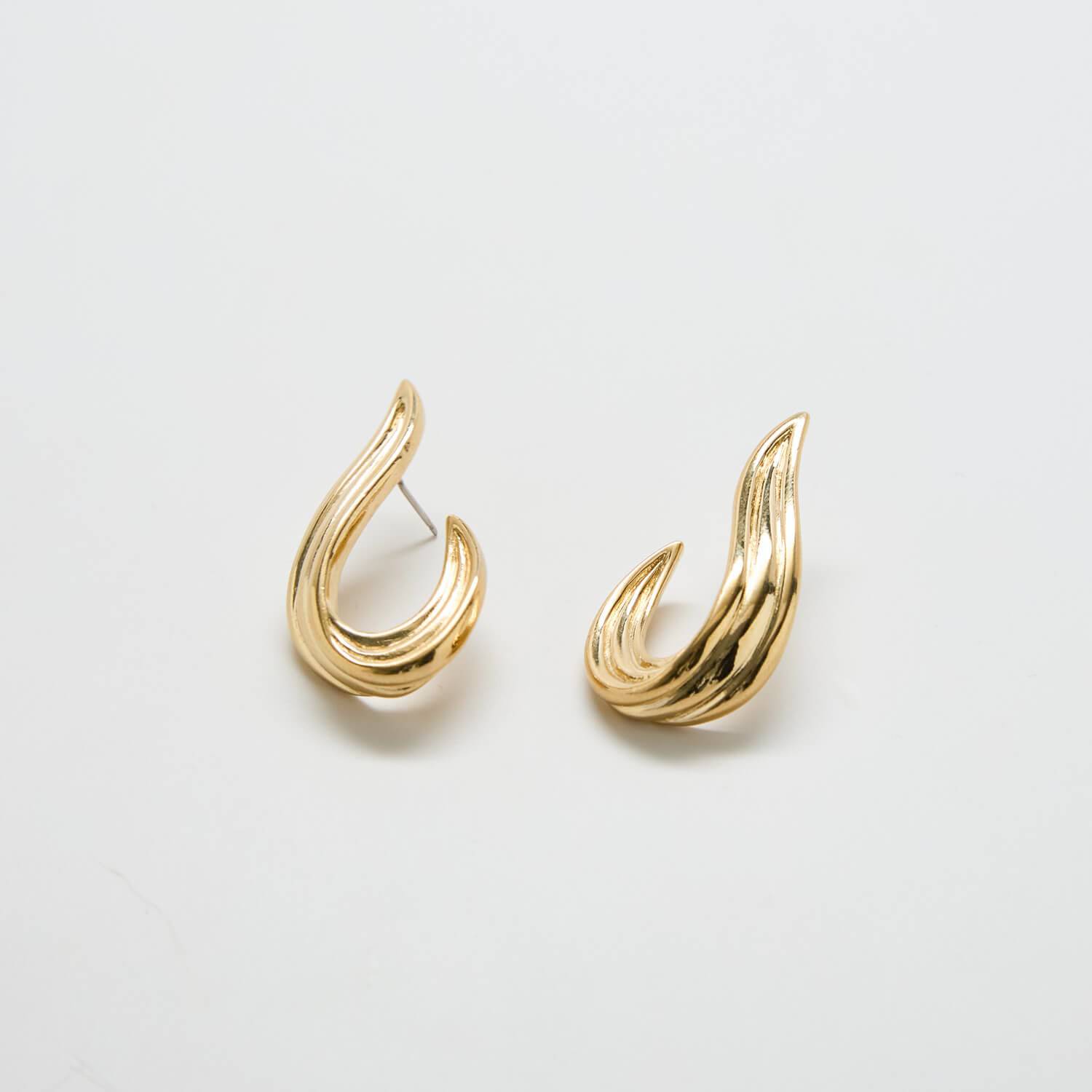 Vintage Trifari Gold Swoop Earrings - Admiral Row
