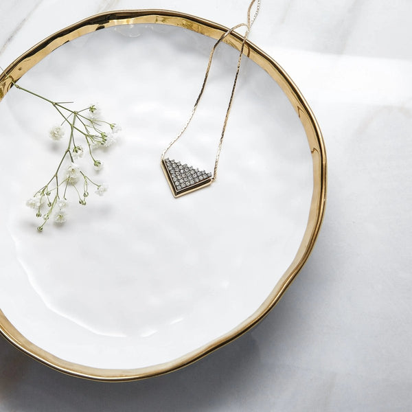 Top 4 Reasons on Why Vintage Jewelry is Worth Investing In - Admiral Row