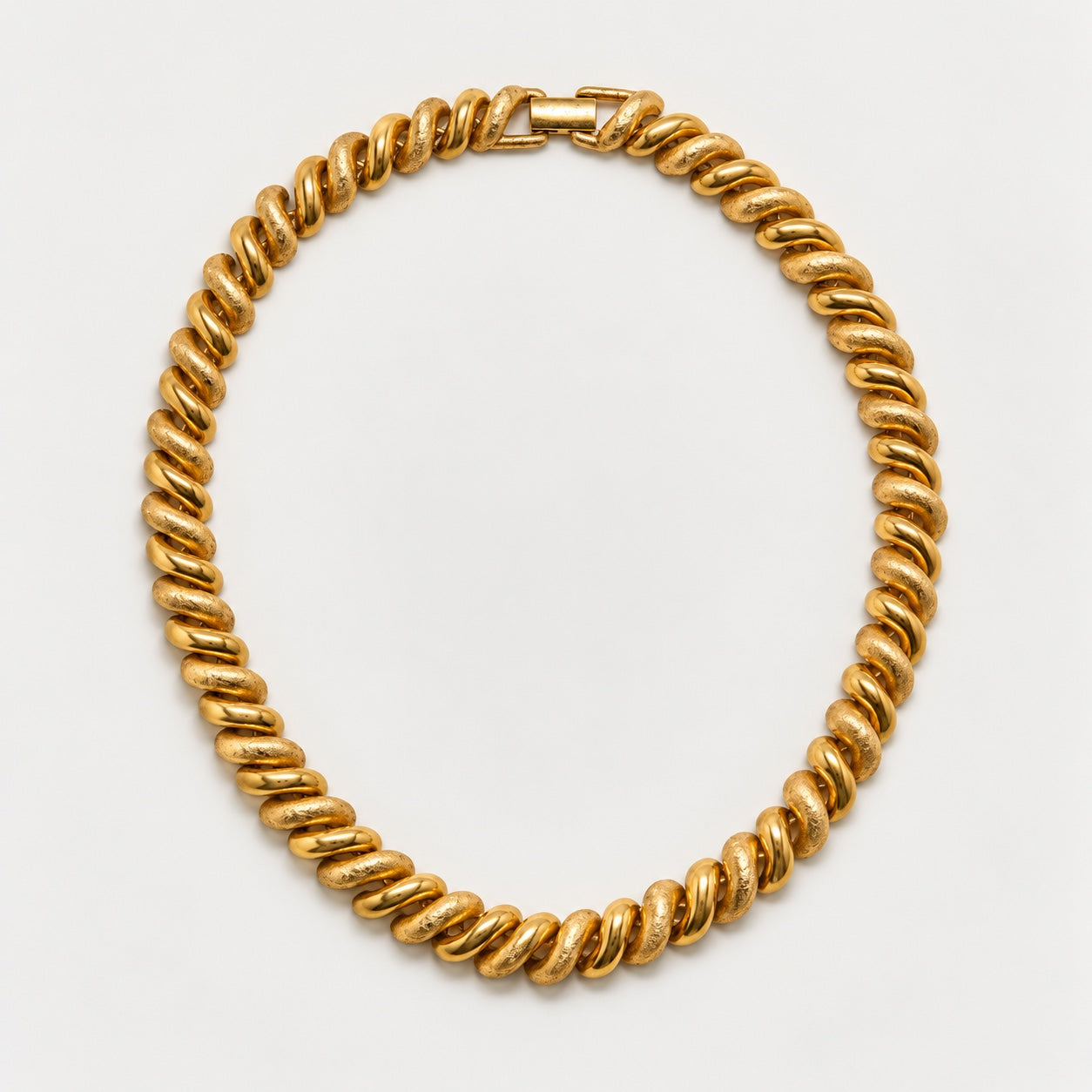 Vintage Gold Mixed-Texture Curved Link Necklace — main view (source 2900)