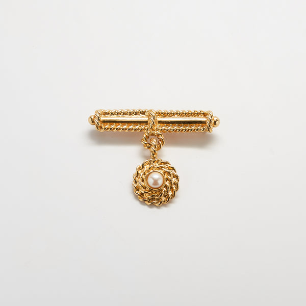 Vintage Pearl and Gold Brooch