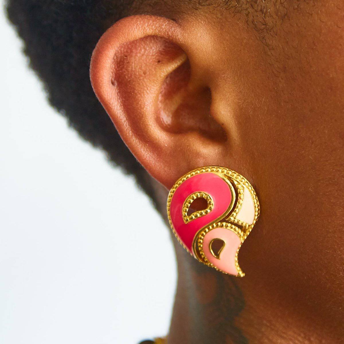 Vintage Avon Pink Paisley Earrings - Admiral Row