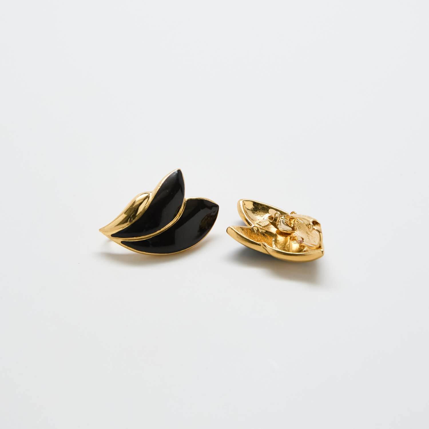 Vintage Black and Gold Flourish Trifari Earrings - Admiral Row