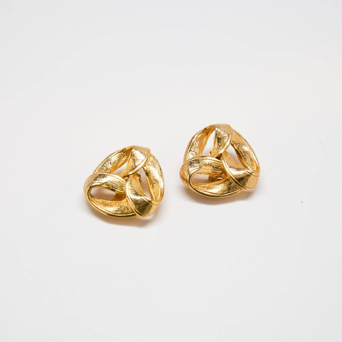 Vintage Trinity Knot Ribbon Earrings