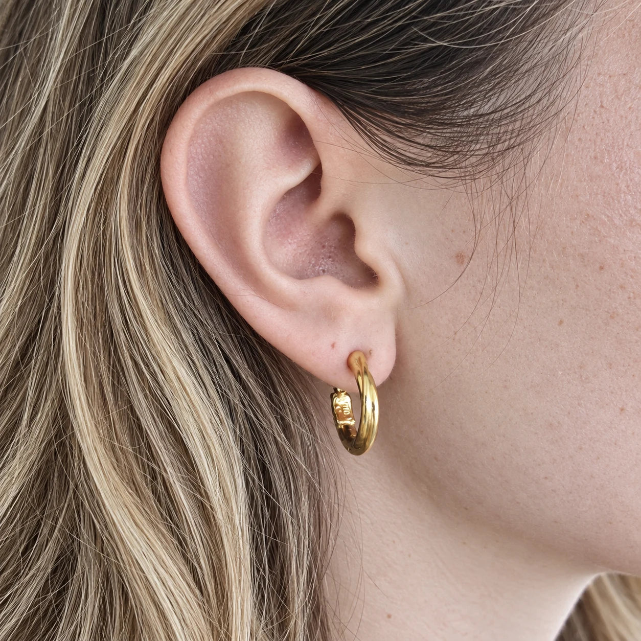 Vintage Gold-Tone Grooved Hoop Clip-On Earrings — worn on model