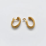 Vintage Gold-Tone Lattice Hoop Clip-On Earrings — alternate closure view