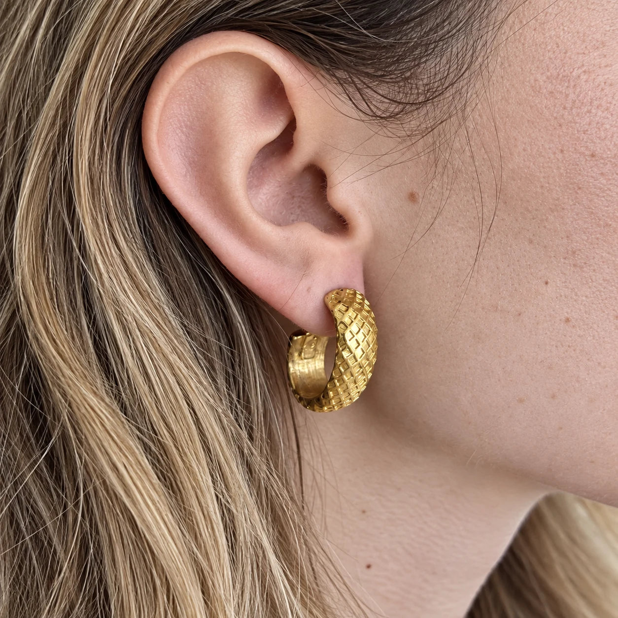 Vintage Gold-Tone Lattice Hoop Clip-On Earrings — worn on model, side view
