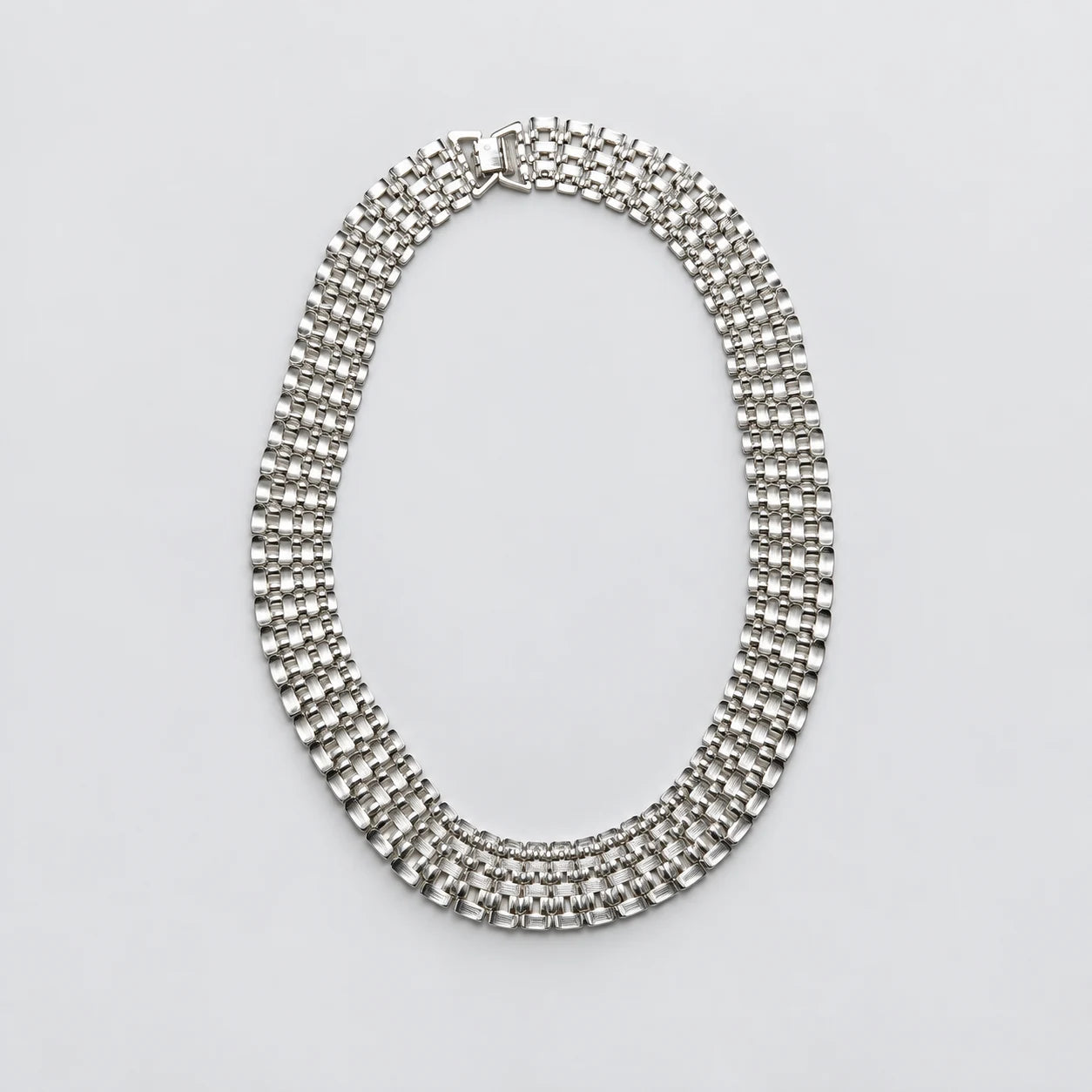 Vintage Silver-Tone Multirow Link Collar Necklace — textured reverse and clasp