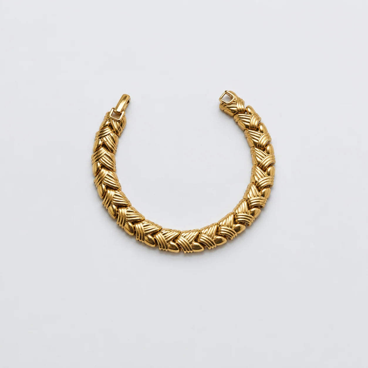 Vintage gold-tone woven-link bracelet — front