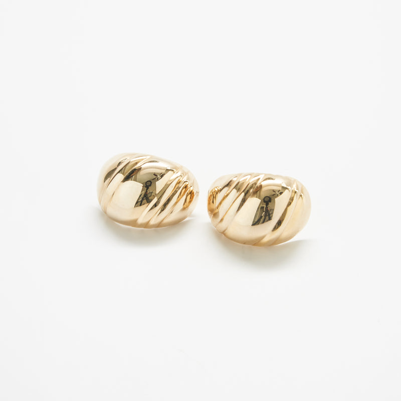 Vintage Gold Textured Earrings