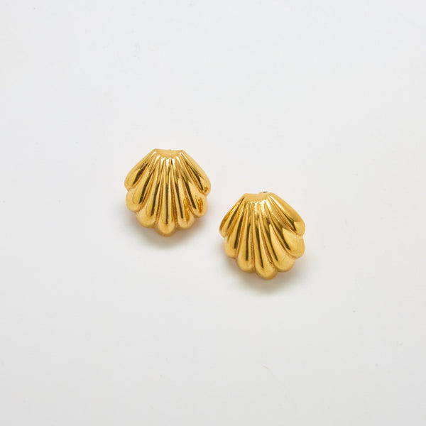 Vintage Monet Gold Shell Earrings