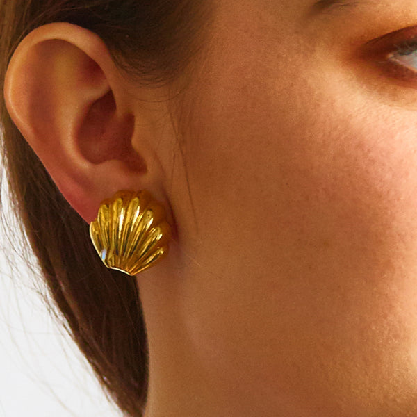 Vintage Monet Gold Shell Earrings