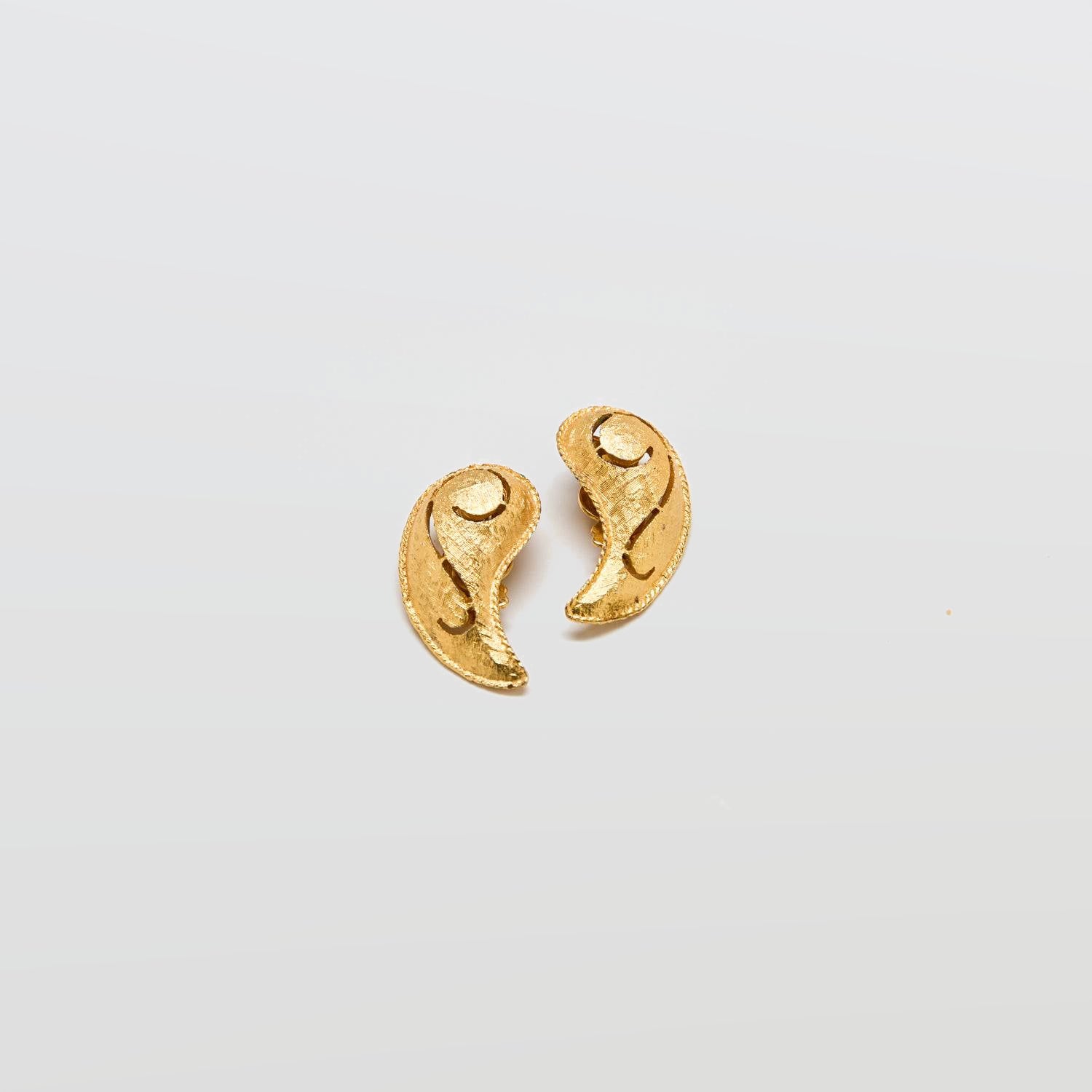 Vintage Gold Paisley Earrings - Admiral Row