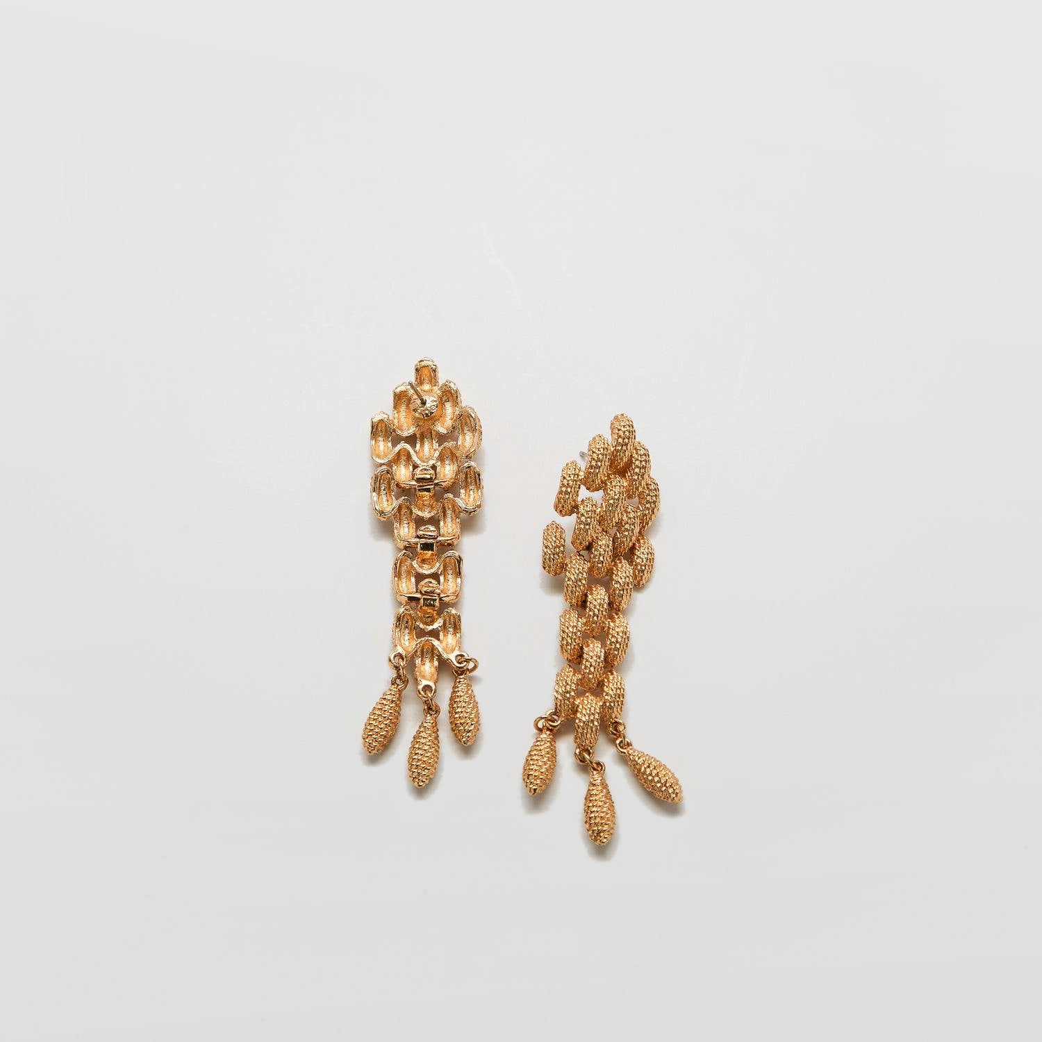 Vintage Monet Chainmail Drop Earrings - Admiral Row