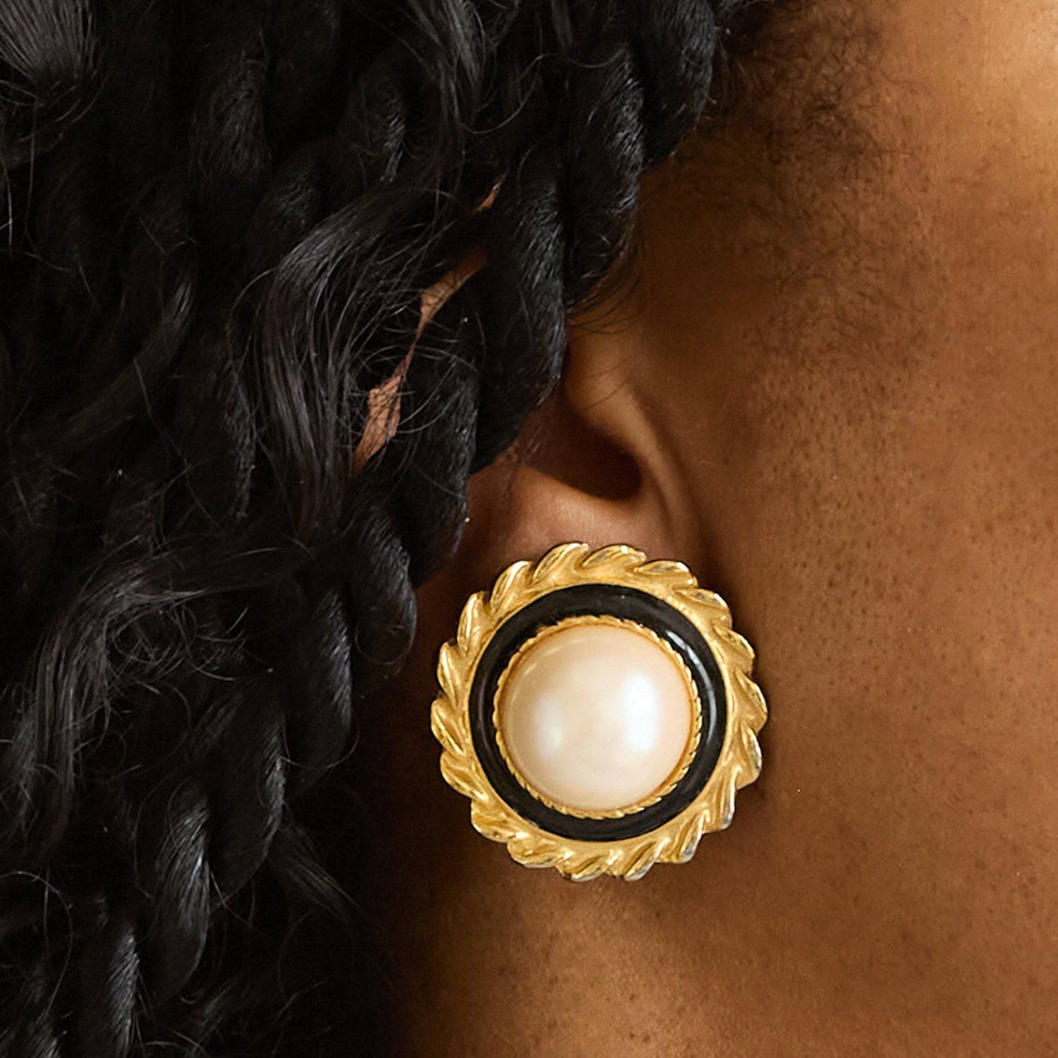 Vintage Park Lane Pearl Twist Earrings - Admiral Row