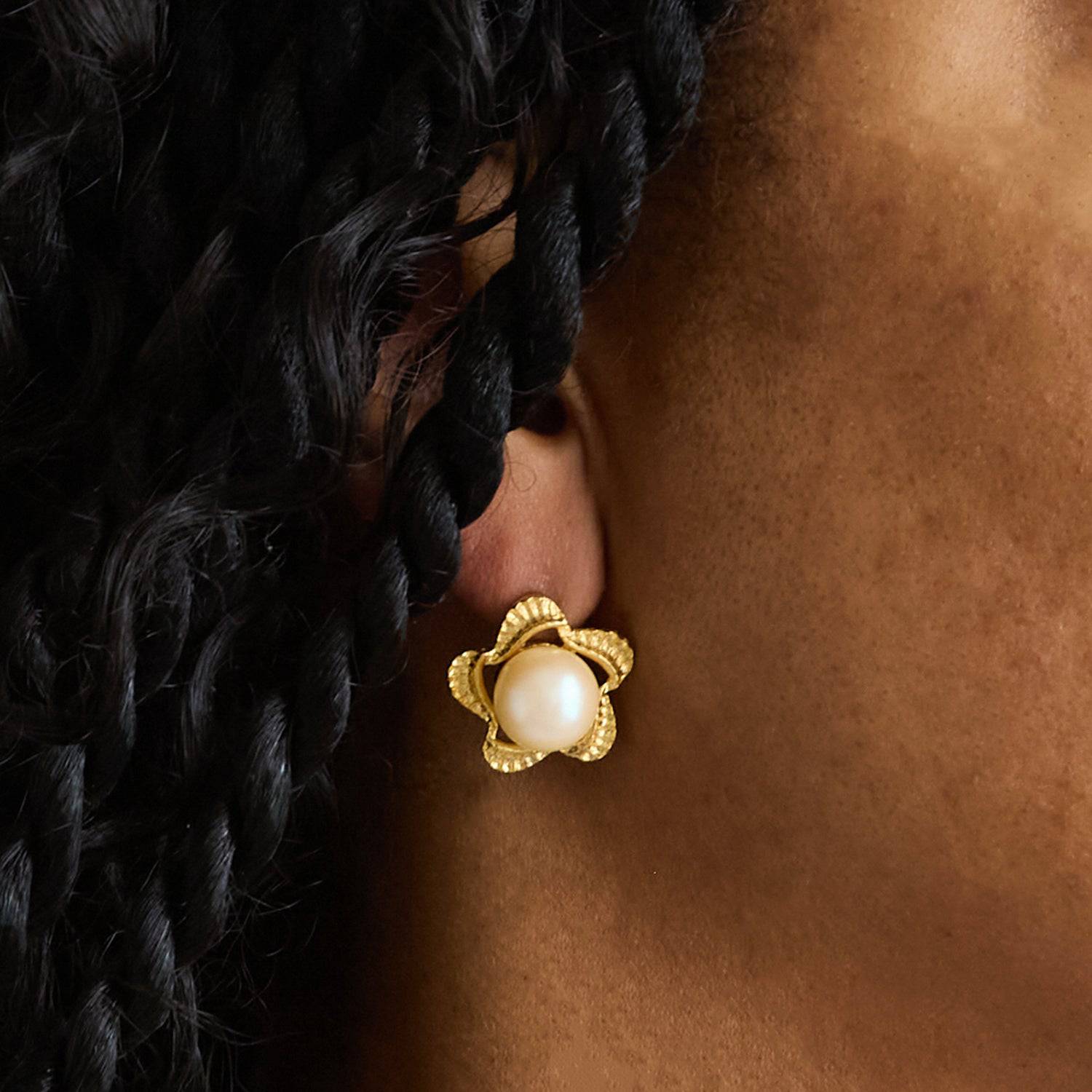 Vintage Pearl Starfish Earrings - Admiral Row