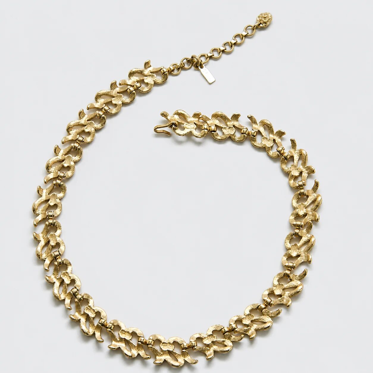 Vintage Anne Klein gold-tone curb chain necklace, clasp and signature detail