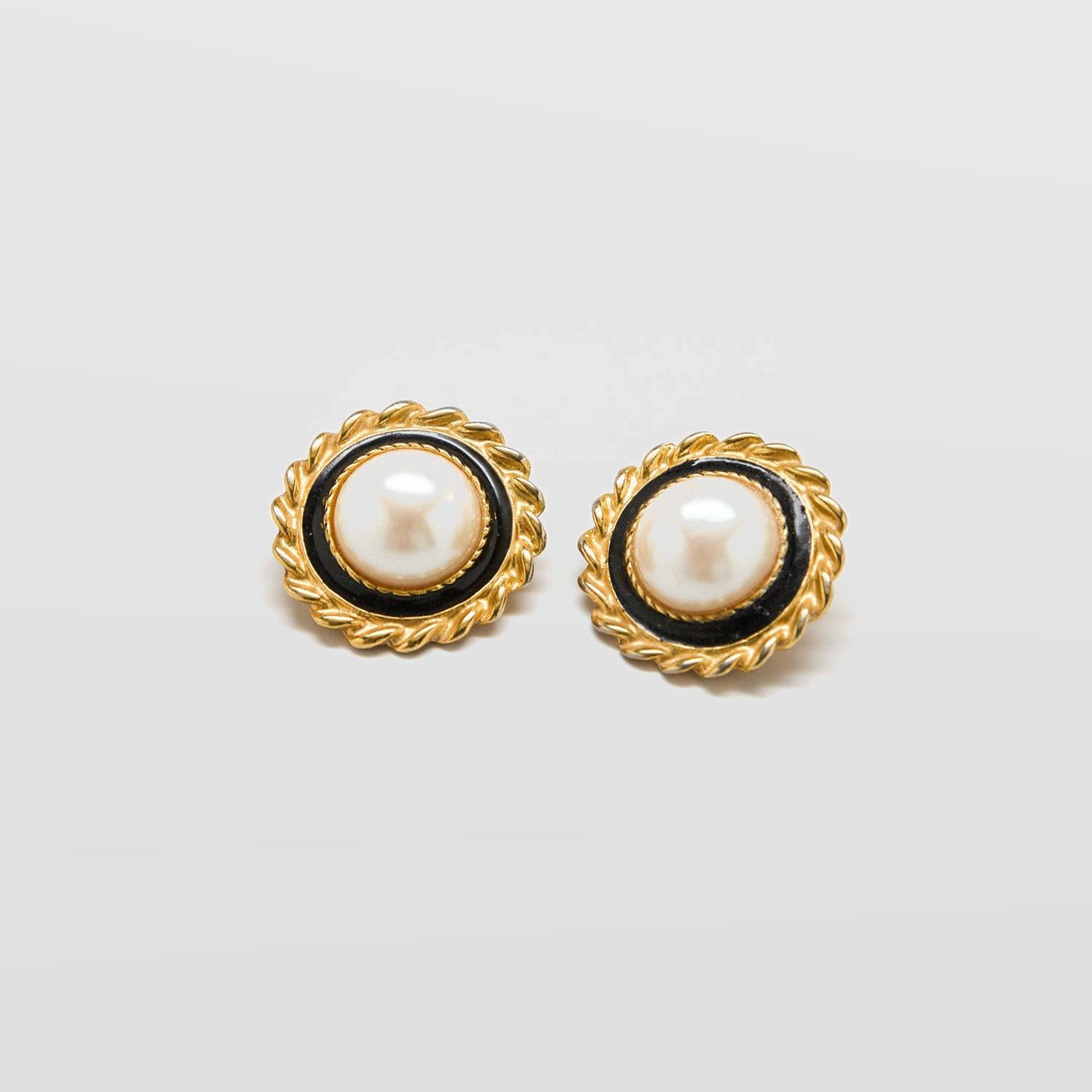 Vintage Park Lane Pearl Twist Earrings - Admiral Row